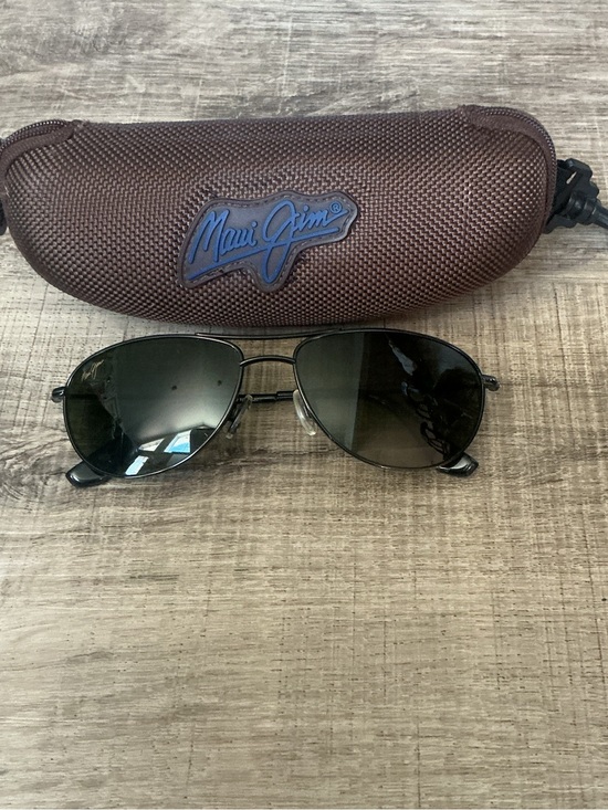 Maui Jim Other - Maui Jim Black Aviator Sunglasses with Brown Case 56mm